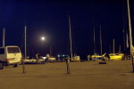 Луна над портом